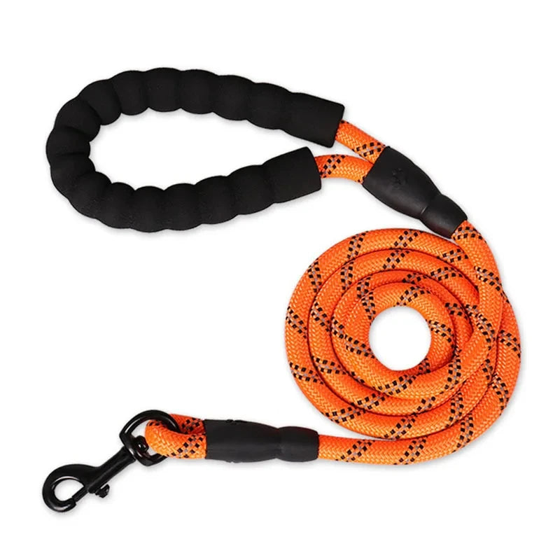 Heavy-Duty Rope Leash – Strong Grip, Smooth Walks - Pet Bliss