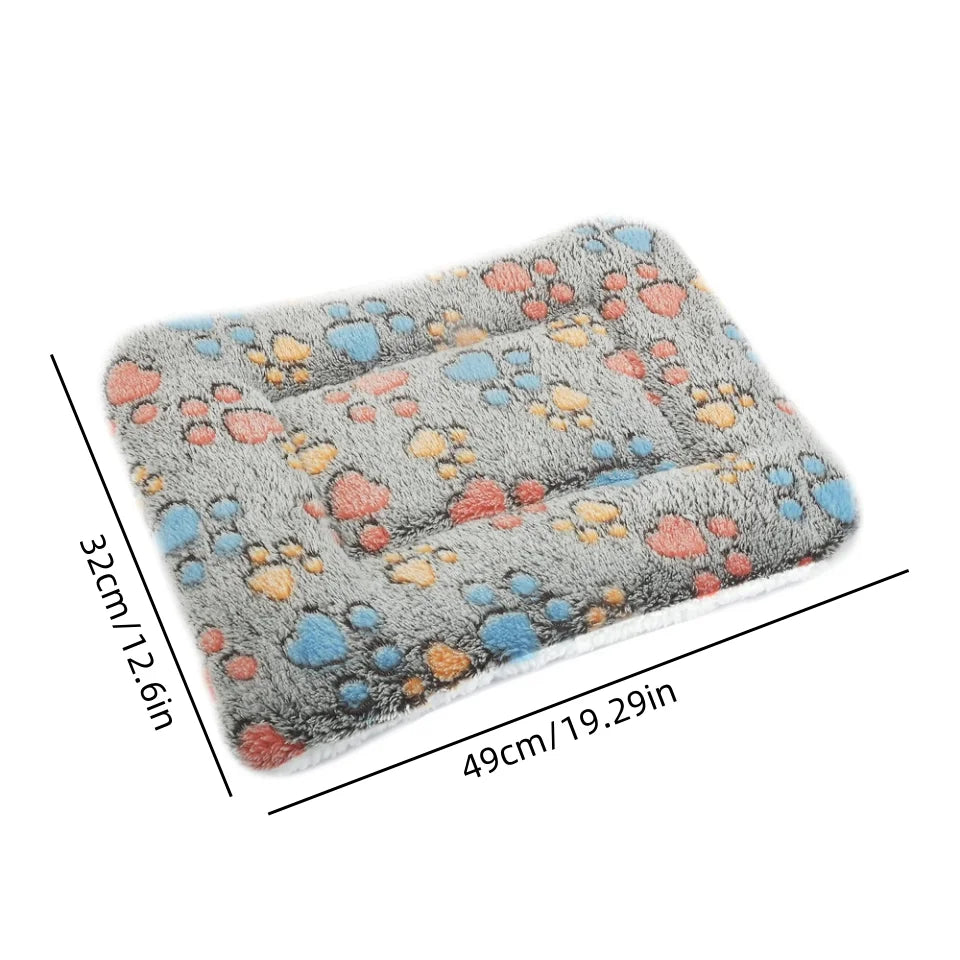 Luxury Flannel Pet Mat – Cozy & Warm for All Seasons - Pet Bliss