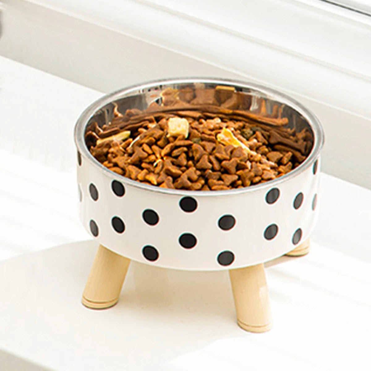 Stylish Elevated Pet Bowl 🏁 Comfort & Convenience for Your Furry Friend - Pet Bliss