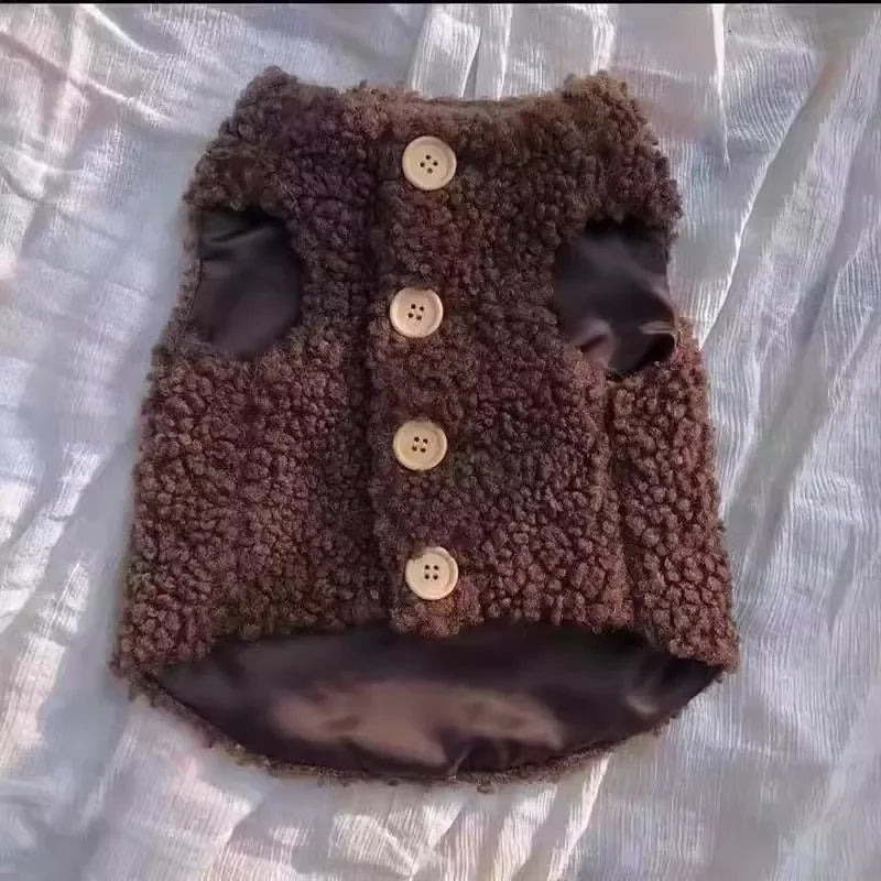 🧥Chic Wool-Style Buttoned Pet Vest – Vintage vibes for your fashionable feline (or pup)! - Pet Bliss