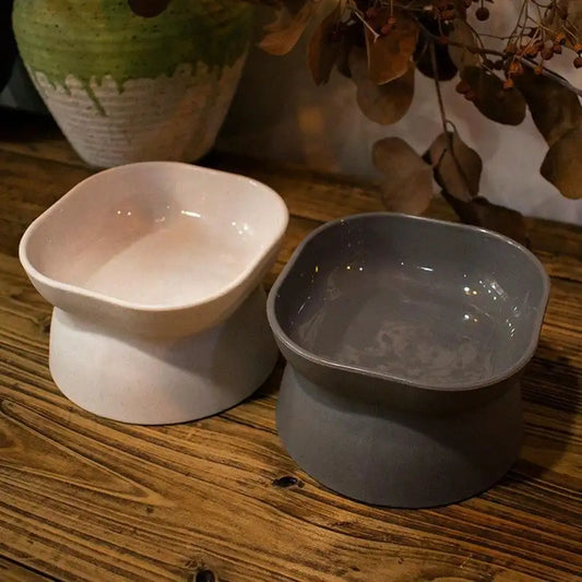 Curved Elevated Pet Bowl – Stylish, Ergonomic, and Spill-Resistant - Pet Bliss